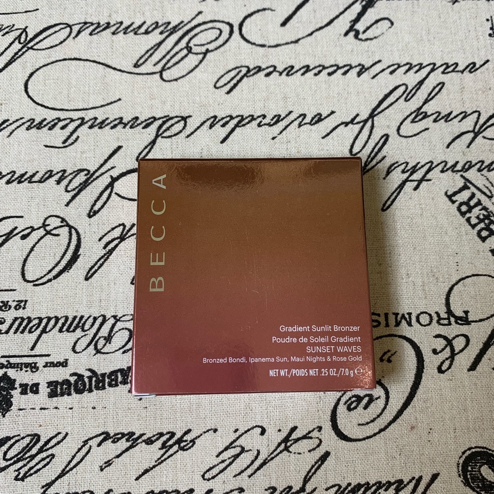 Becca Sunset Waves Gradient Sunlit Bronzer
